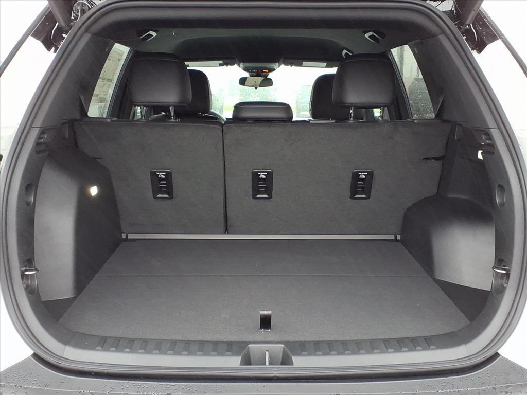 new 2026 Chevrolet Equinox car, priced at $36,085