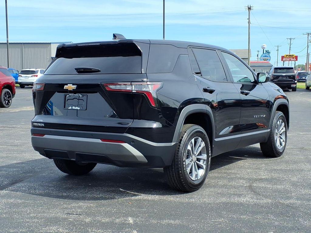 new 2026 Chevrolet Equinox car, priced at $30,118