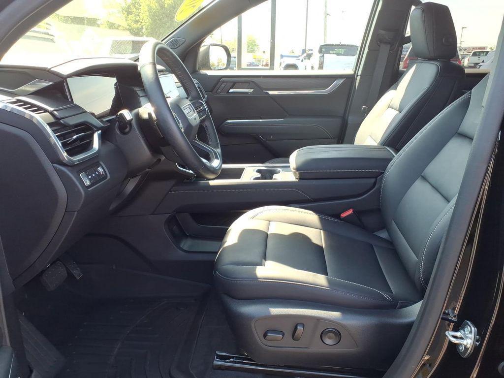 used 2025 GMC Acadia car, priced at $42,525