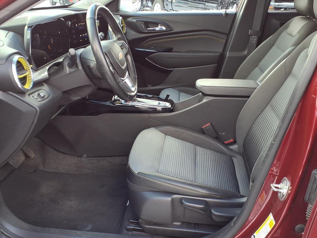 used 2024 Chevrolet Trax car, priced at $22,998