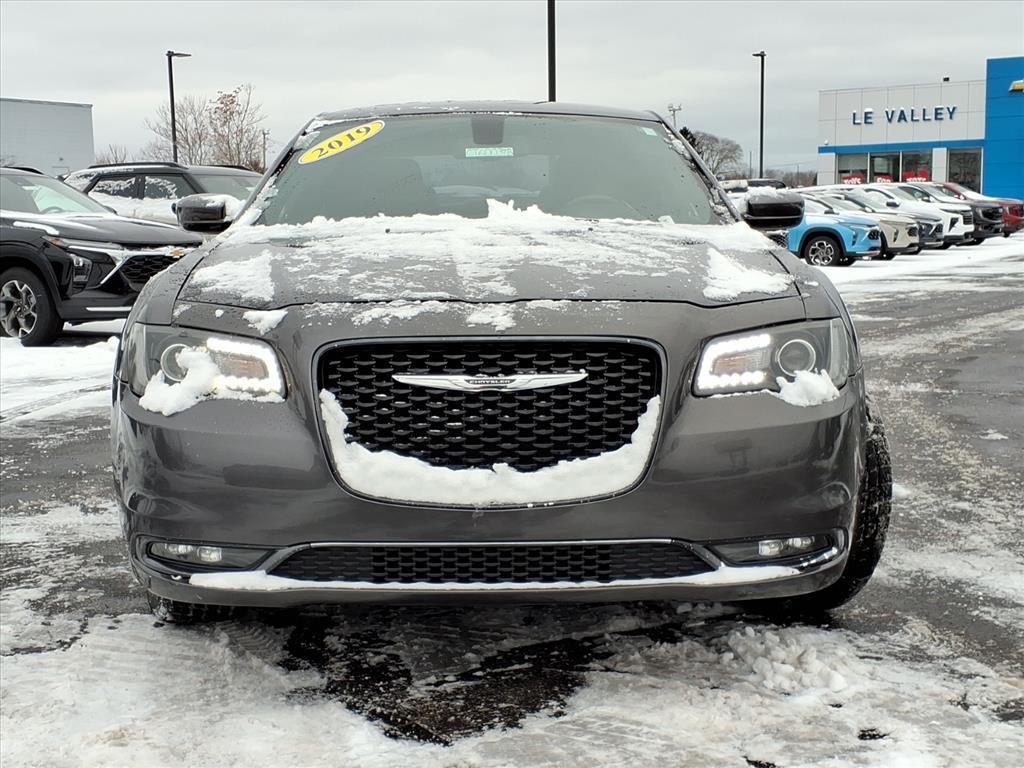 used 2019 Chrysler 300 car, priced at $17,398