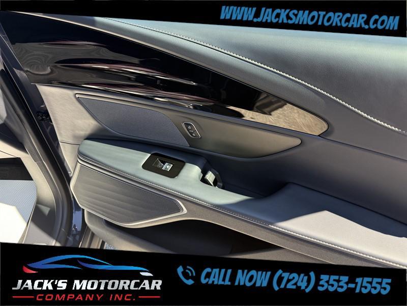 used 2024 Lincoln Nautilus car, priced at $57,900