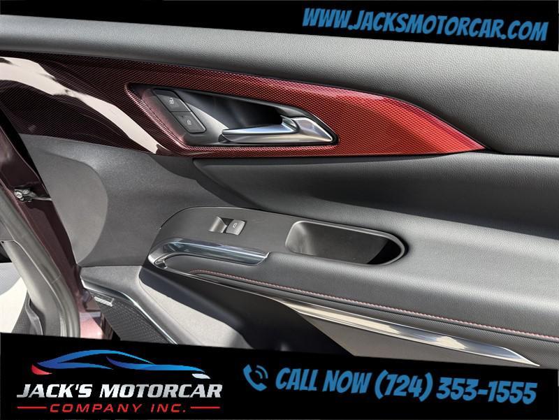 used 2024 Chevrolet Traverse car, priced at $51,900