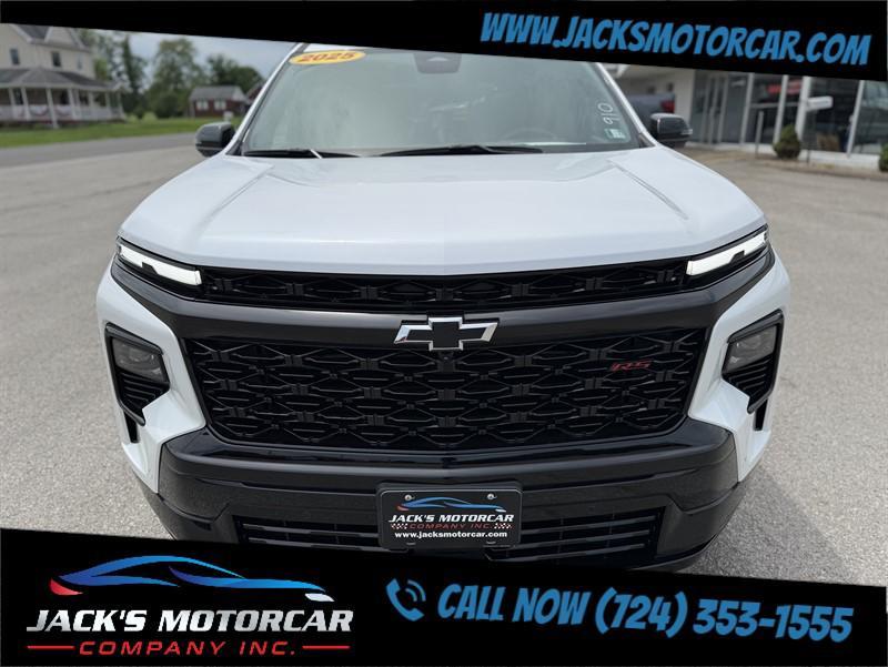 used 2025 Chevrolet Traverse car, priced at $55,309