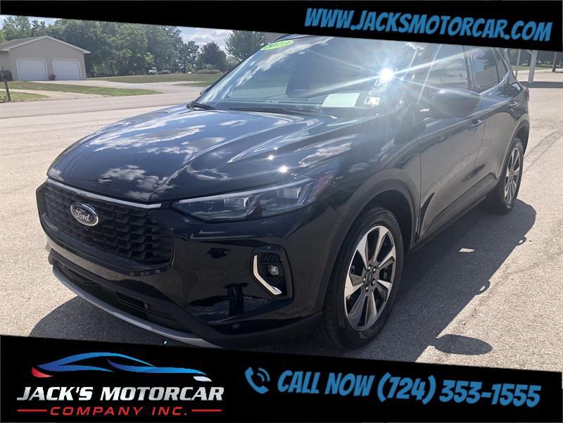 used 2023 Ford Escape car, priced at $28,900