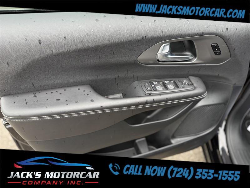 used 2026 Chrysler Pacifica car, priced at $36,909