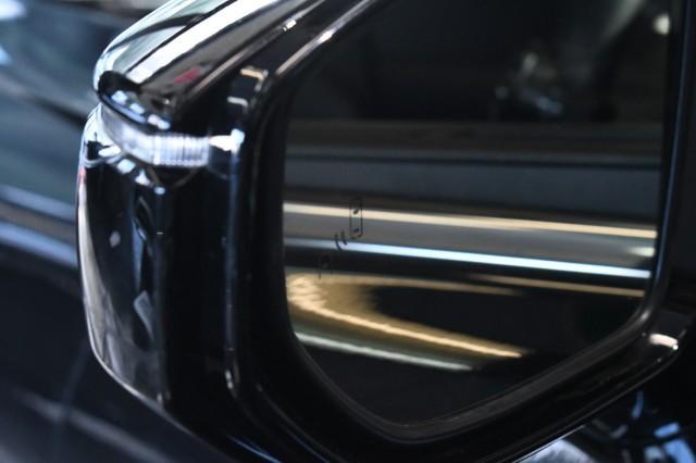 used 2020 Lexus ES 300h car, priced at $29,656