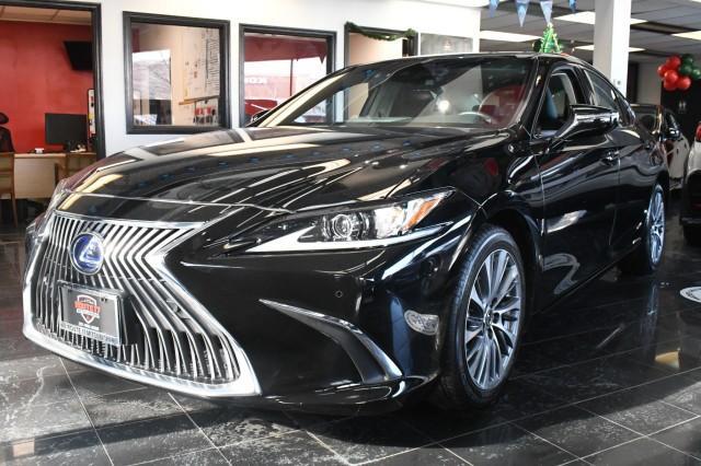 used 2020 Lexus ES 300h car, priced at $29,760