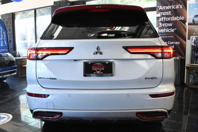 used 2023 Mitsubishi Outlander PHEV car