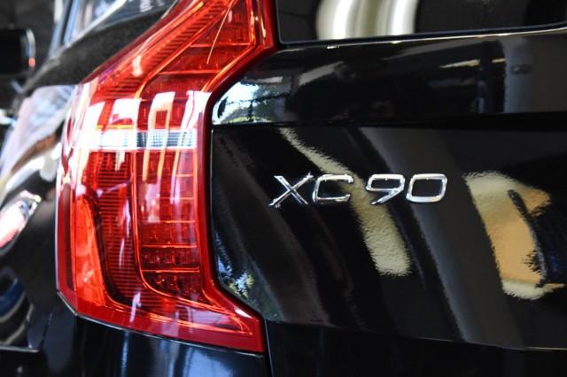 used 2020 Volvo XC90 car, priced at $21,780
