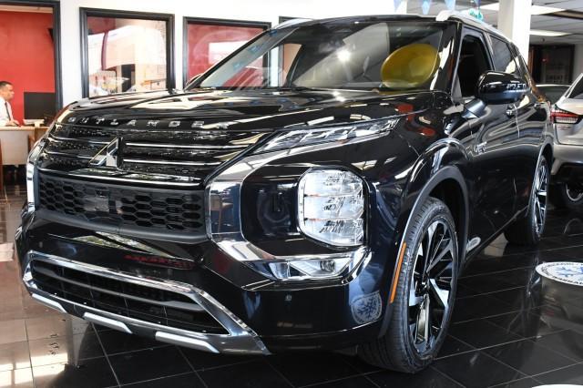 new 2025 Mitsubishi Outlander PHEV car, priced at $45,495