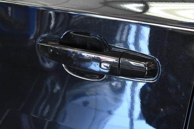 used 2023 Chevrolet Traverse car, priced at $30,580