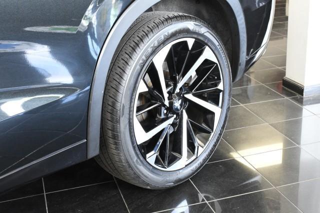 used 2023 Mitsubishi Outlander PHEV car
