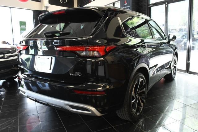 used 2023 Mitsubishi Outlander PHEV car