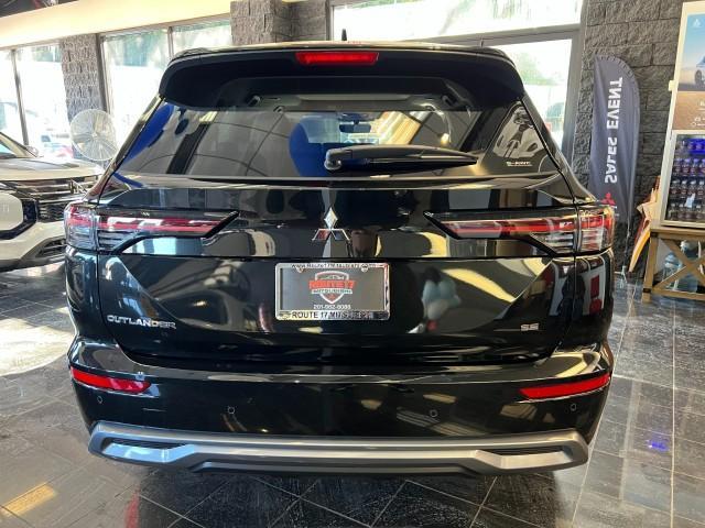 new 2026 Mitsubishi Outlander car, priced at $38,180