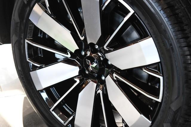 new 2026 Mitsubishi Outlander car, priced at $41,735