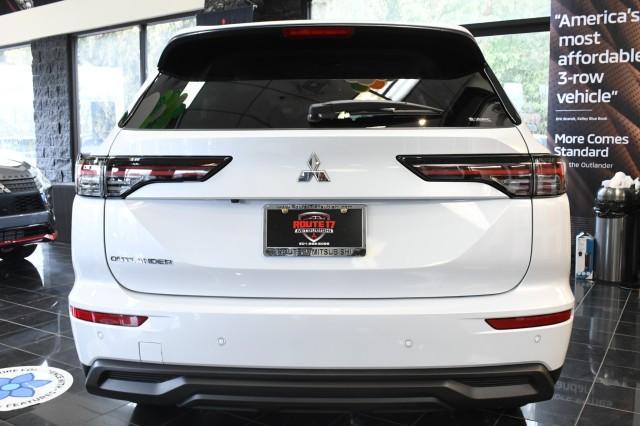 new 2026 Mitsubishi Outlander car, priced at $29,220