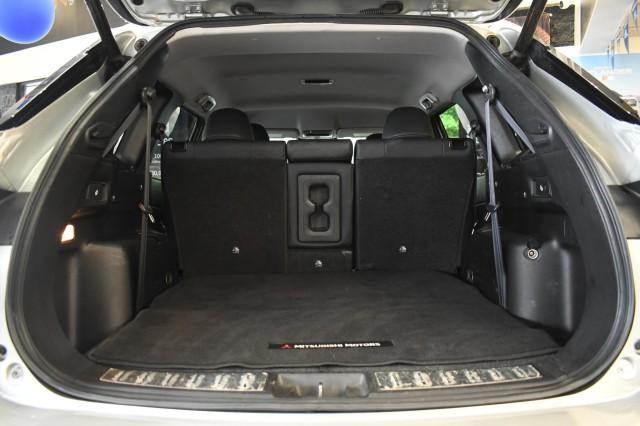 used 2024 Mitsubishi Outlander car