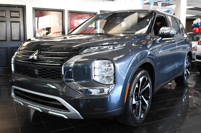 new 2025 Mitsubishi Outlander PHEV car, priced at $41,995
