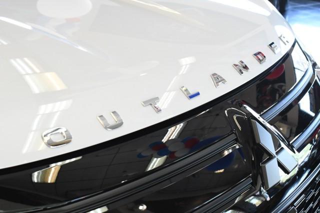 new 2026 Mitsubishi Outlander car