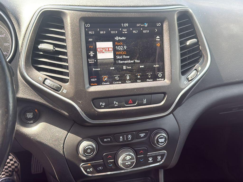 used 2019 Jeep Cherokee car, priced at $18,599