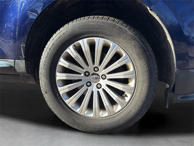 used 2011 Lincoln MKX car, priced at $5,000