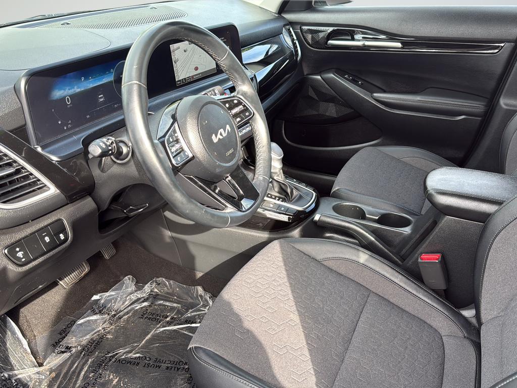 used 2024 Kia Seltos car, priced at $20,189