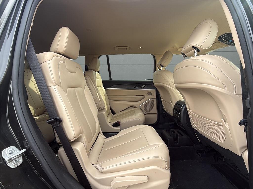 used 2021 Jeep Grand Cherokee L car, priced at $25,000