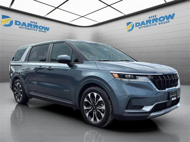 used 2024 Kia Carnival car, priced at $35,000