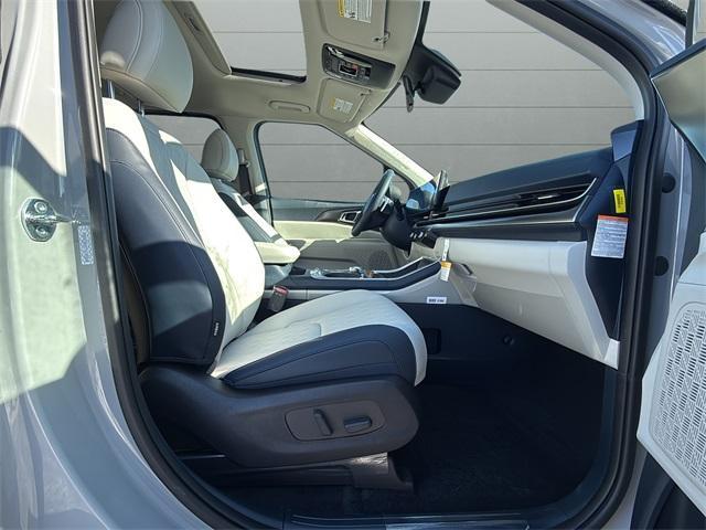 new 2026 Kia Carnival Hybrid car, priced at $49,780