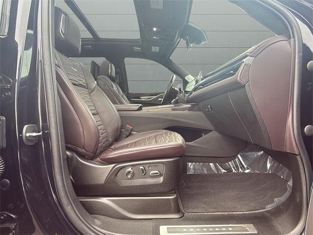 used 2022 Cadillac Escalade car, priced at $65,490