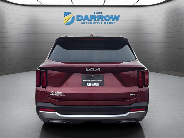 used 2025 Kia Sorento car, priced at $30,690