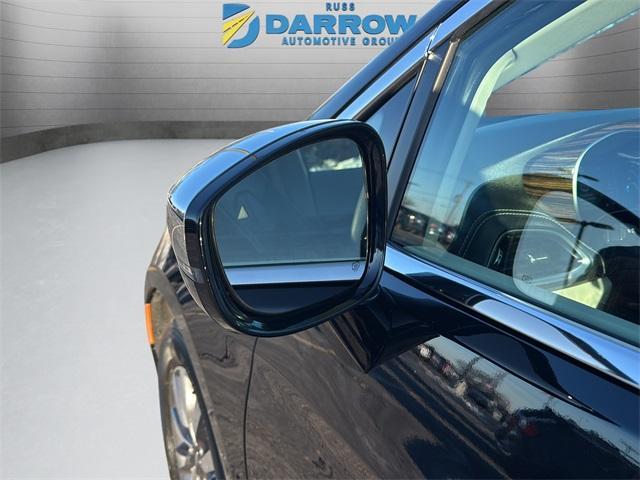 used 2023 Chrysler Pacifica Hybrid car, priced at $33,000