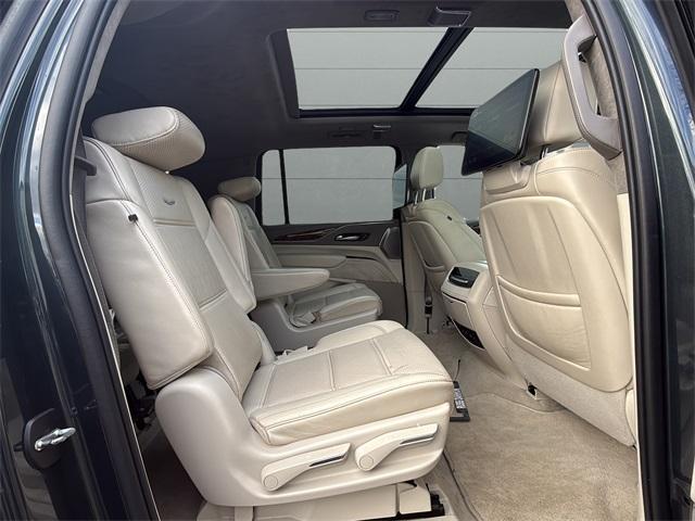 used 2022 Cadillac Escalade ESV car, priced at $61,450
