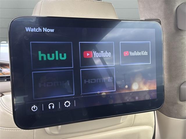 used 2022 Cadillac Escalade ESV car, priced at $61,450