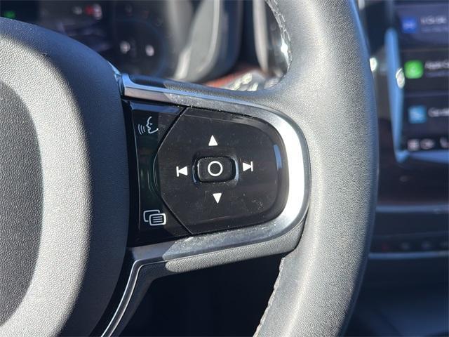 used 2023 Volvo XC60 car, priced at $25,690