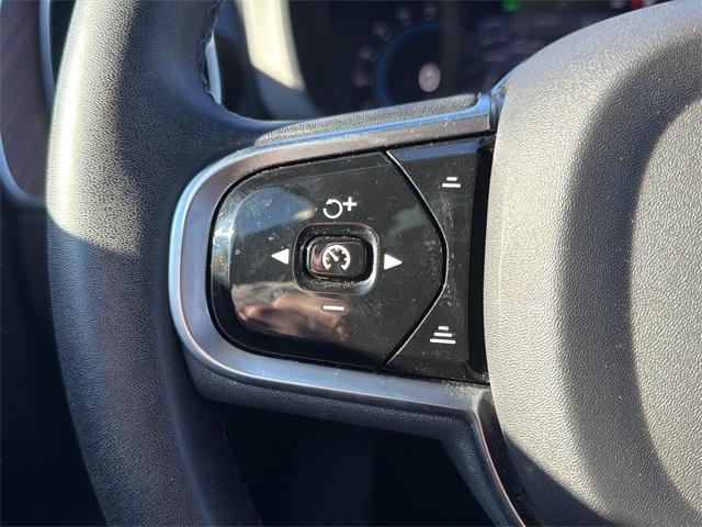 used 2023 Volvo XC60 car, priced at $25,690