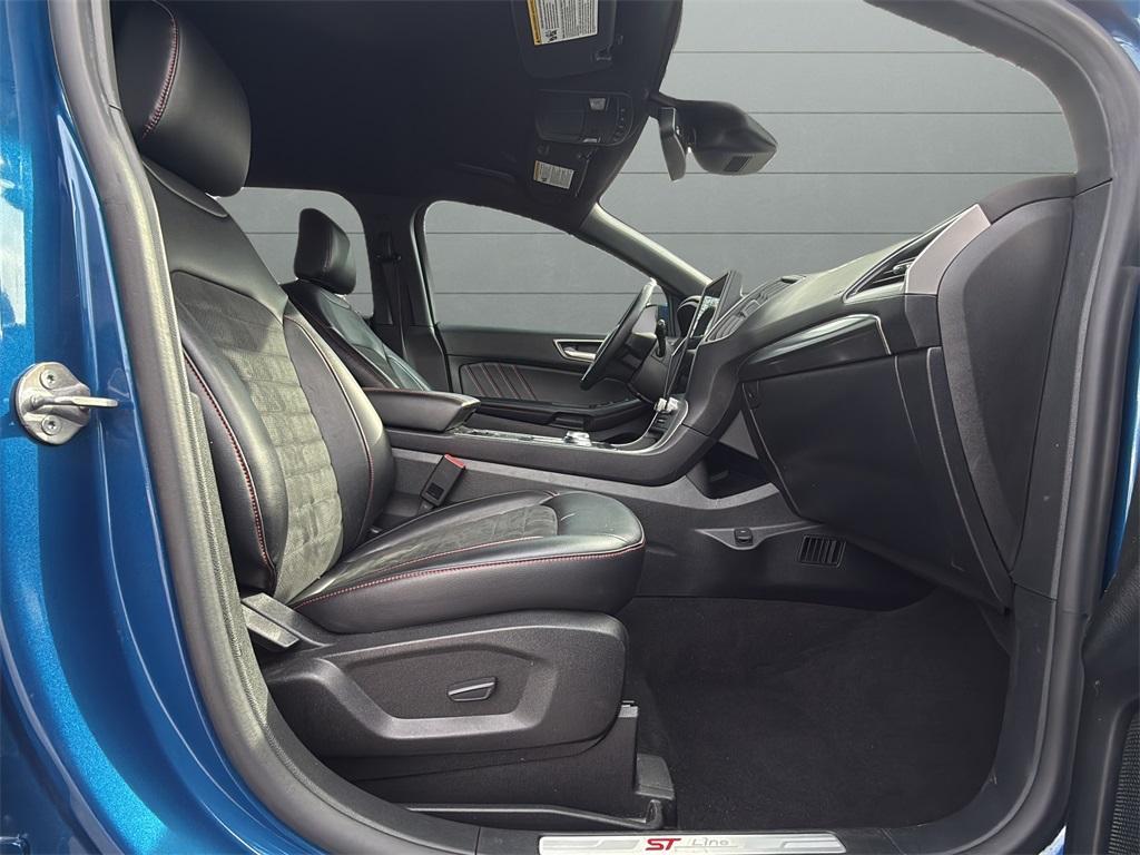 used 2023 Ford Edge car, priced at $23,640