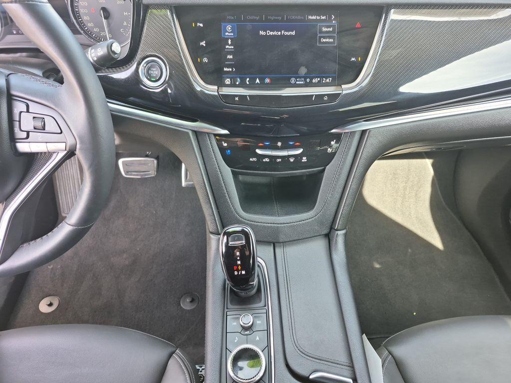 used 2024 Cadillac XT6 car, priced at $48,690