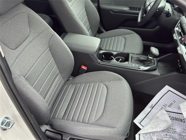 new 2025 Kia K4 car, priced at $24,706