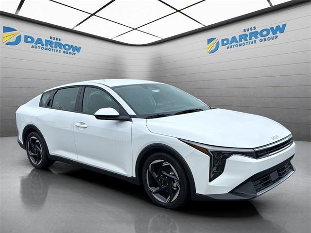 new 2025 Kia K4 car, priced at $24,706