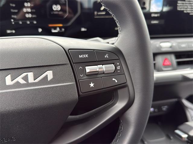 new 2025 Kia K4 car, priced at $24,706