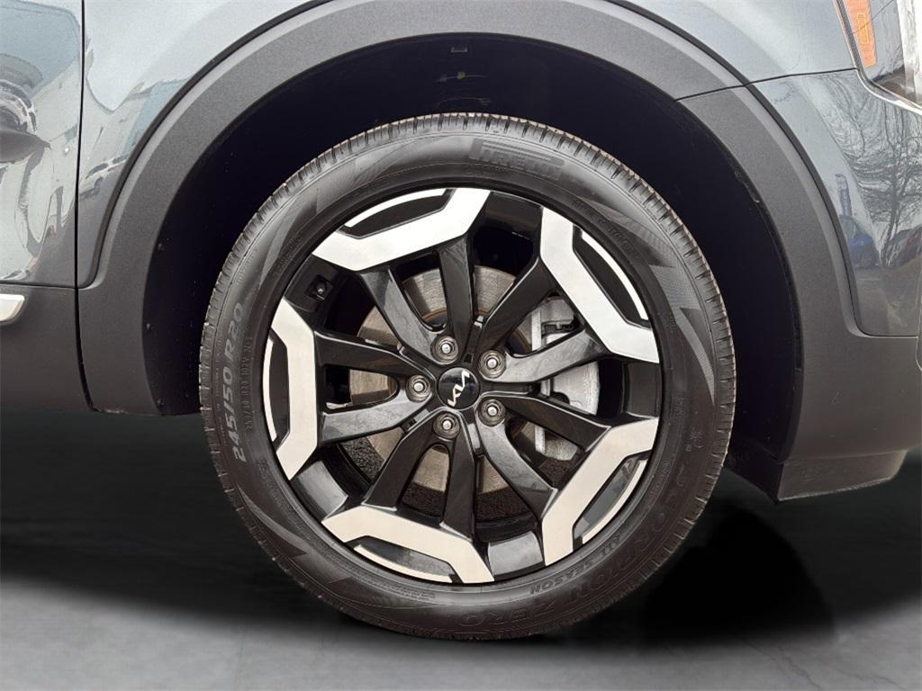 used 2023 Kia Telluride car, priced at $32,740