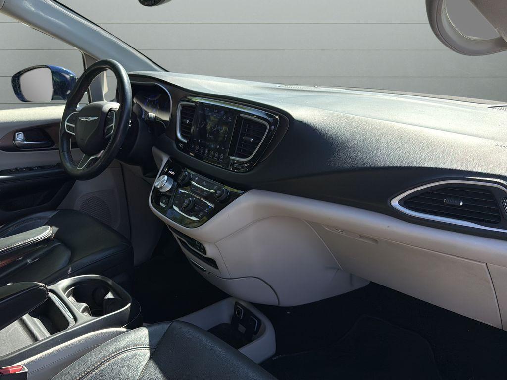 used 2019 Chrysler Pacifica car, priced at $16,379