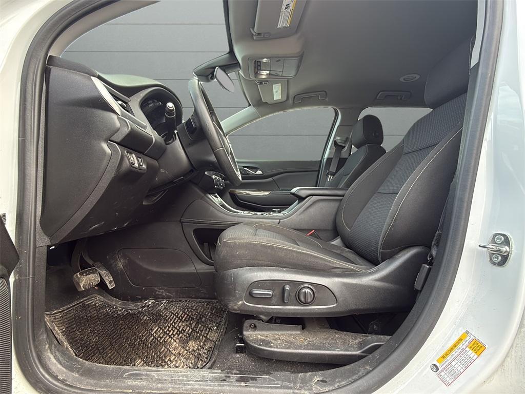 used 2023 GMC Acadia car, priced at $25,370