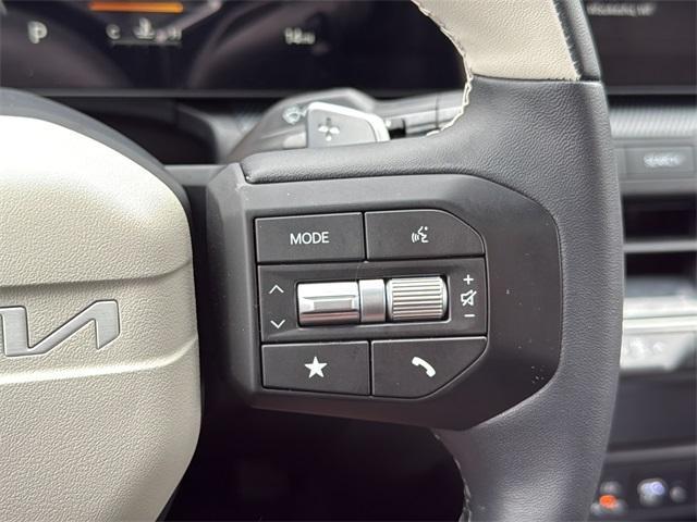 new 2025 Kia K4 car, priced at $27,400