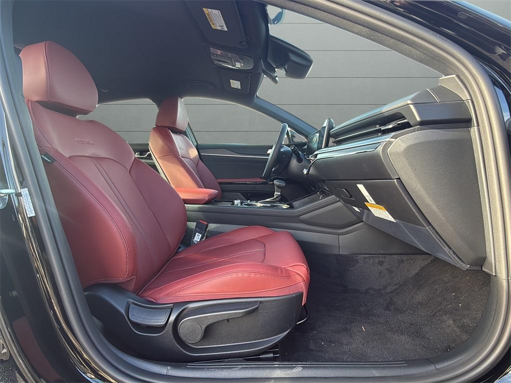 new 2026 Kia K5 car, priced at $30,030