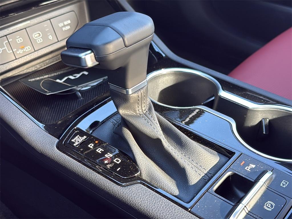 new 2026 Kia K5 car, priced at $30,030