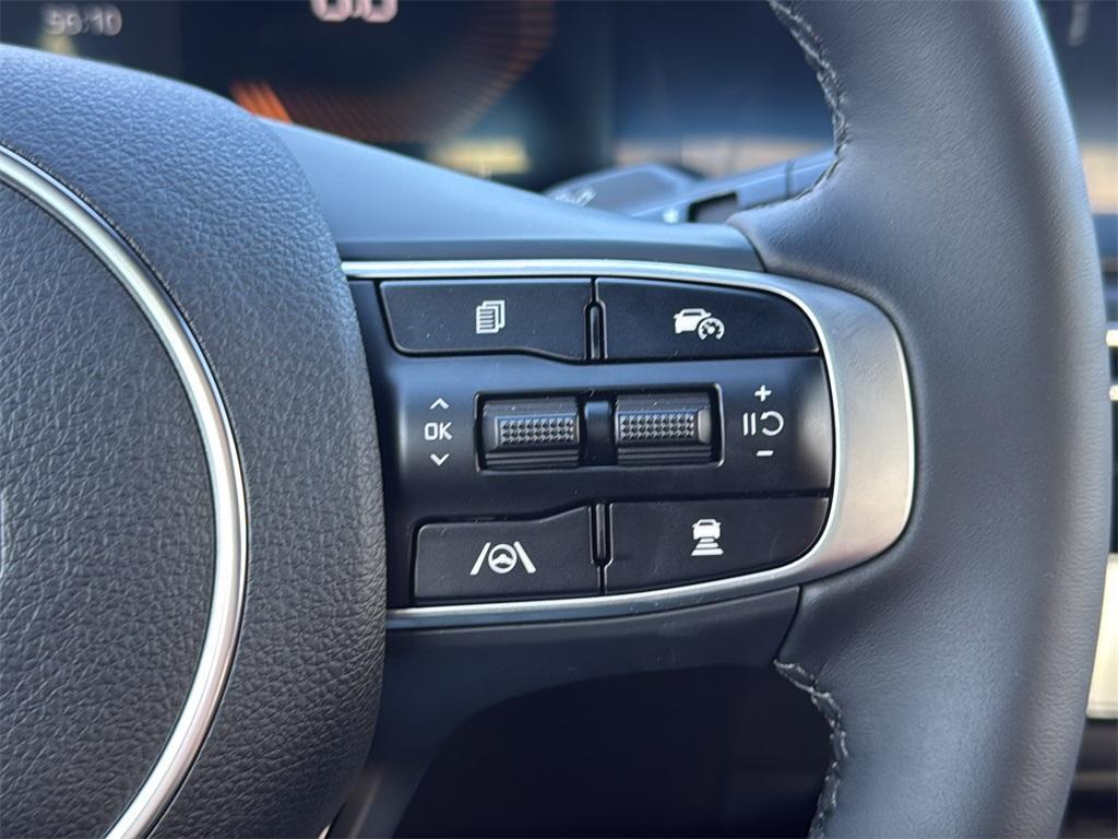 new 2026 Kia K5 car, priced at $30,030