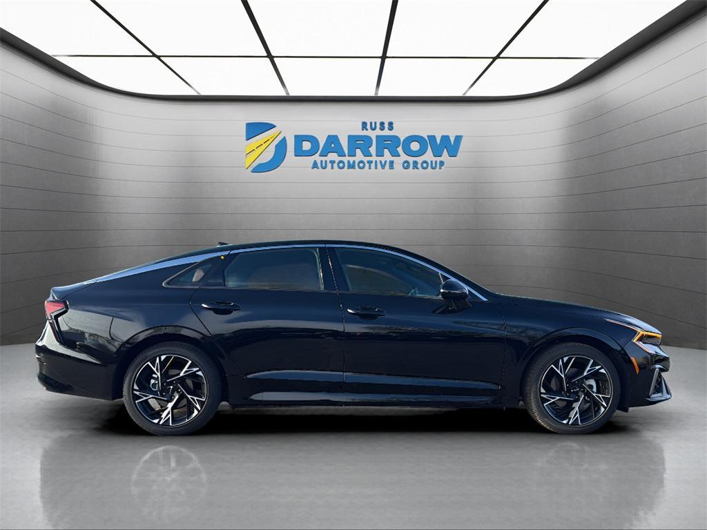 new 2026 Kia K5 car, priced at $30,030